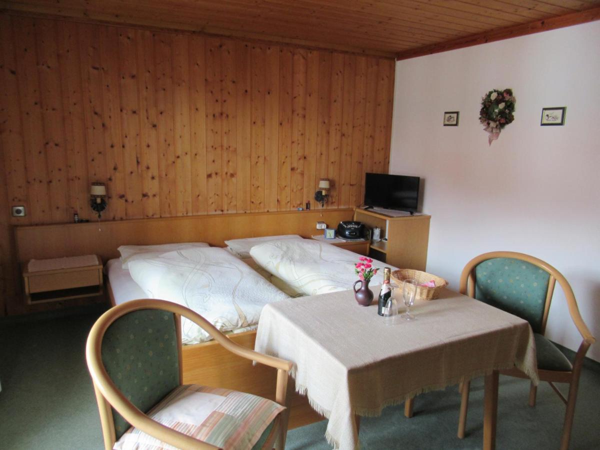Haus Elfriede Hotel Reit im Winkl Bagian luar foto